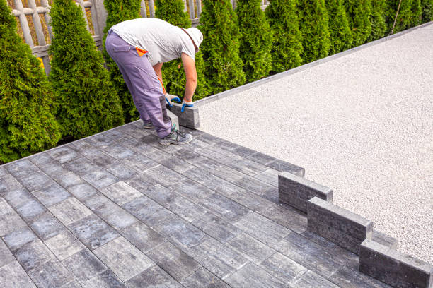 Best Driveway Paving Contractor  in Kansas City, KS
