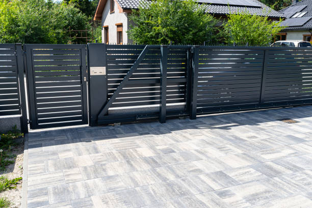 Best Local Driveway Pavers  in Kansas City, KS